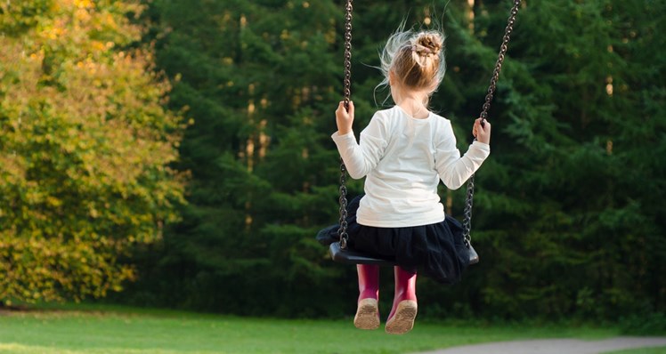 pexels.com_girl_swing_B.jpg