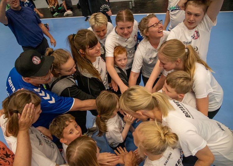Flere socialpædagoger deltog i LykkeCup - som trænere og som frivillige ved stævnet.