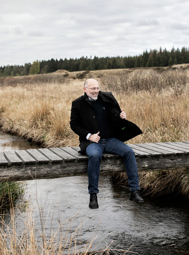 Nytænkning: Indsatsen for at forbedre menneskers psykiske trivsel har ikke virket i tilstrækkelig grad. Nu er det på tide at vove pelsen og gøre noget andet, mener Peter Thybo.