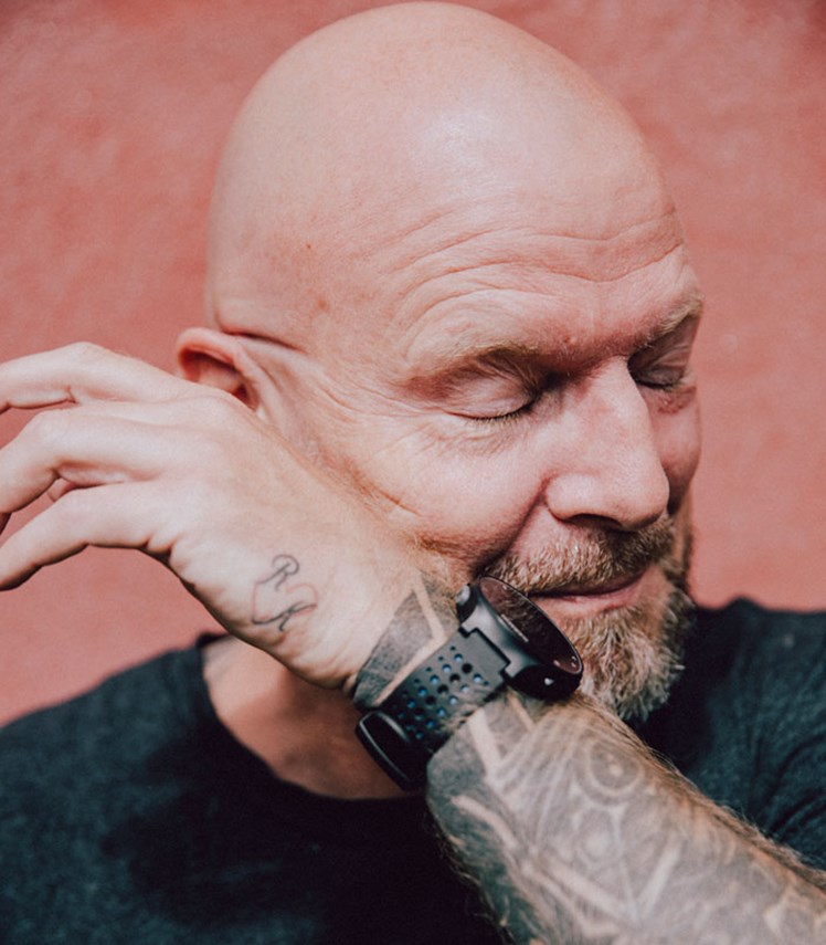 Rolf Hermansen elsker sine tatoveringer og får stadig lavet nye. Nu er det bare med nogle helt andre motiver end rockertidens kranier, og han har fx lige fået sig en tempelløve.