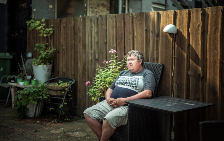 Vemodigt farvel: Jeg er stadig meget ked af hele oplevelsen. Jeg elskede mit arbejde på Sønderparken og glædede mig altid til at komme på arbejde. Nogle beboere havde jeg kendt i 20 år. En af dem havde skrevet i sit testamente, at den dag hun skal herfra, ville hun have, at jeg skulle være hos hende, siger socialpædagog Jan Asp.