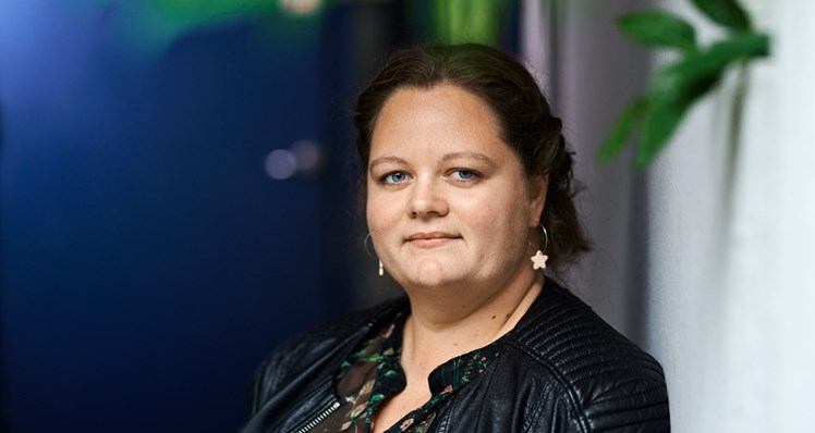 Christina_5_HIGH-1128x600-ricky.jpg (1)