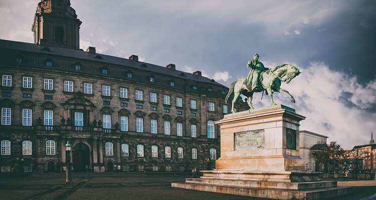 cb-christiansborgb.jpg