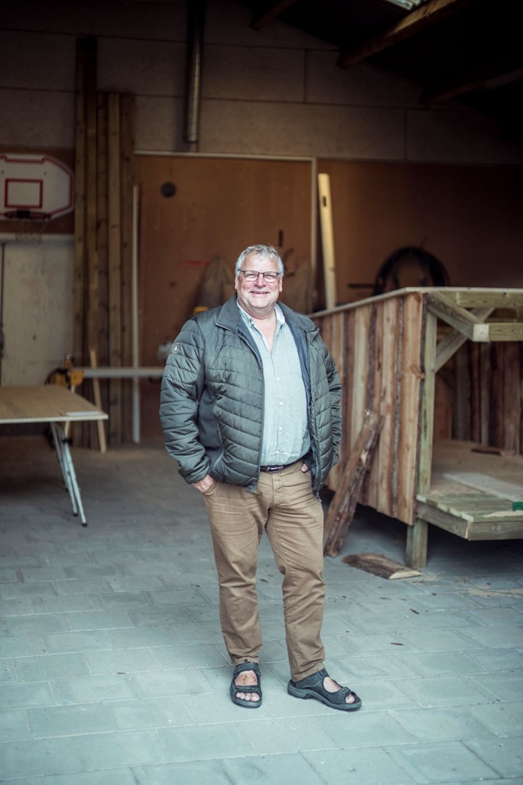 Da Tommy Neesgaard tiltrådte som leder på De 2 Gårde, oplevede han en machokultur, hvor det i for høj grad handlede om at være hård og robust.