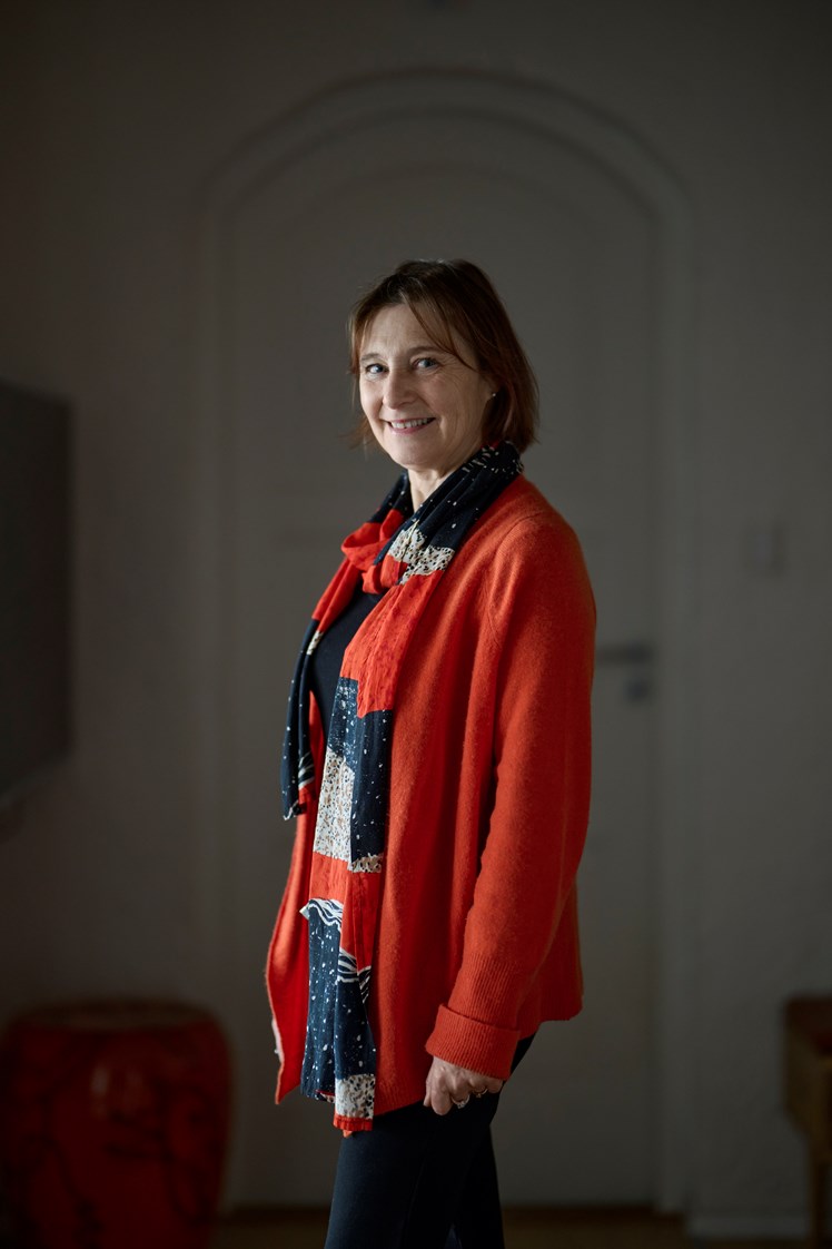 Lige så populær, Susan Hart er i praksisverdenen, lige så øm en tå er hun i akademikerkredse. Men hun har været helt bevidst om, at hun med sin forståelsesramme gerne ville afakademisere – for det skal kunne virke blandt praktikere.